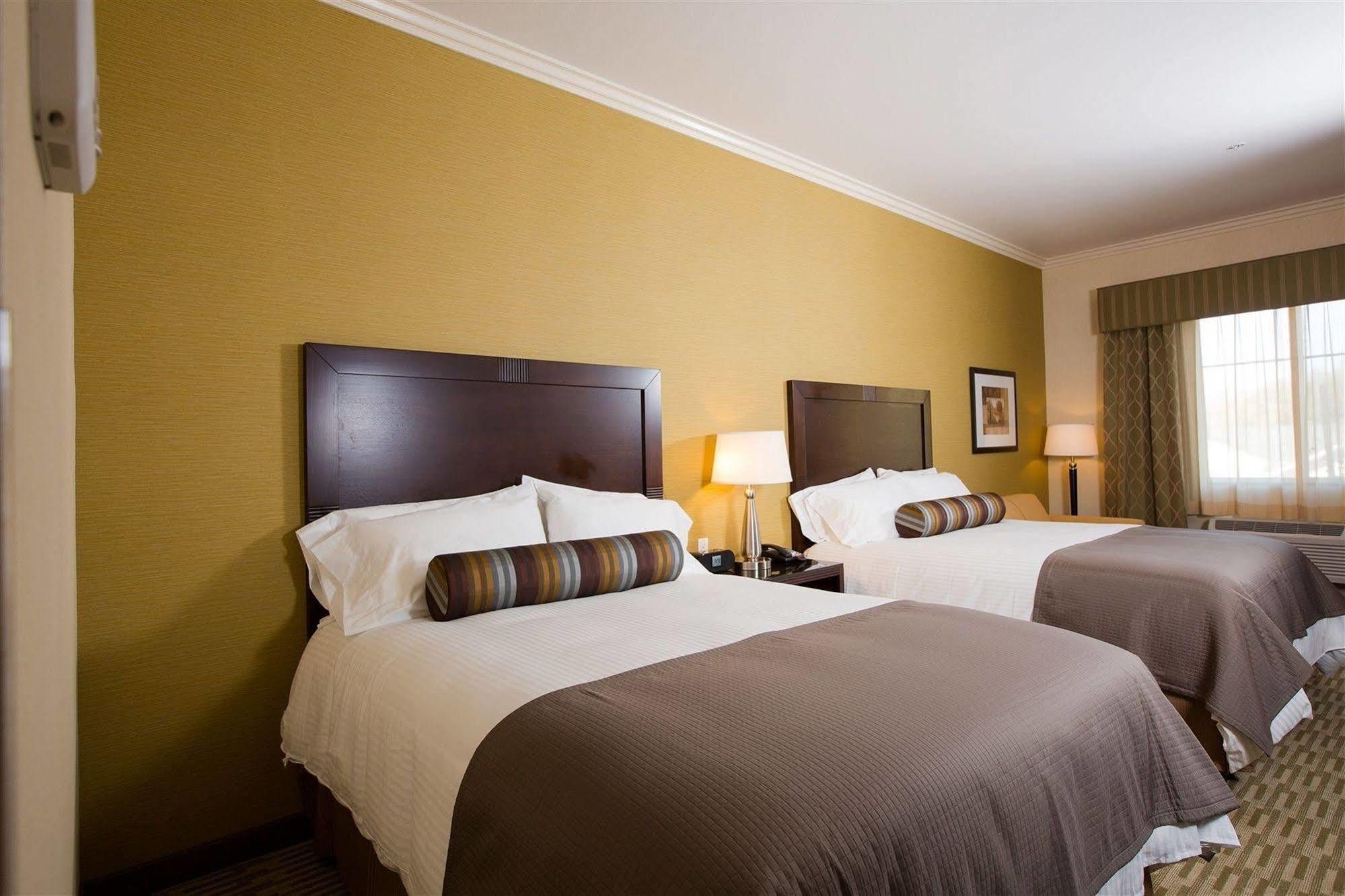 The Oaks Hotel & Suites Paso Robles Kültér fotó